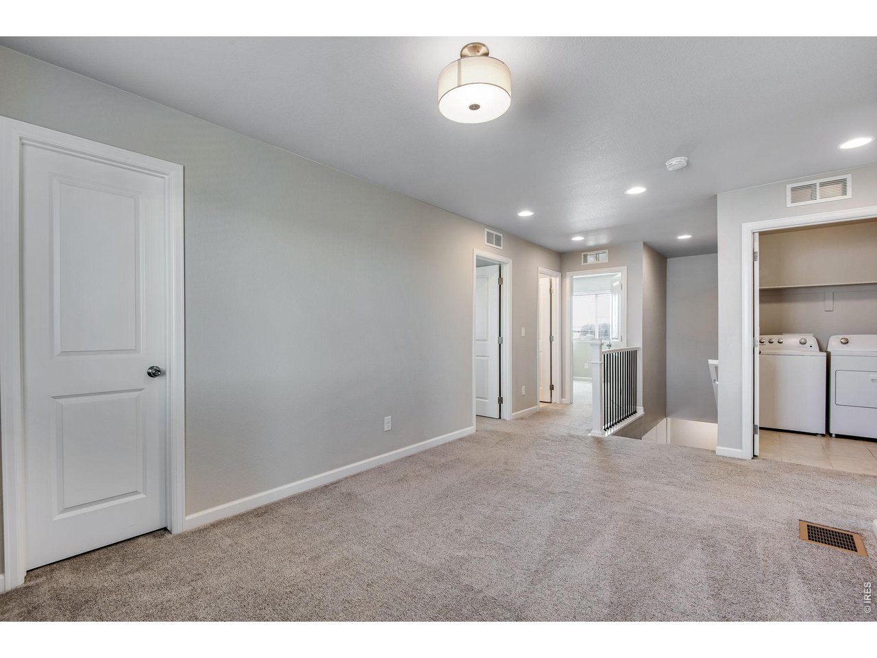 109 Morgan Cir S