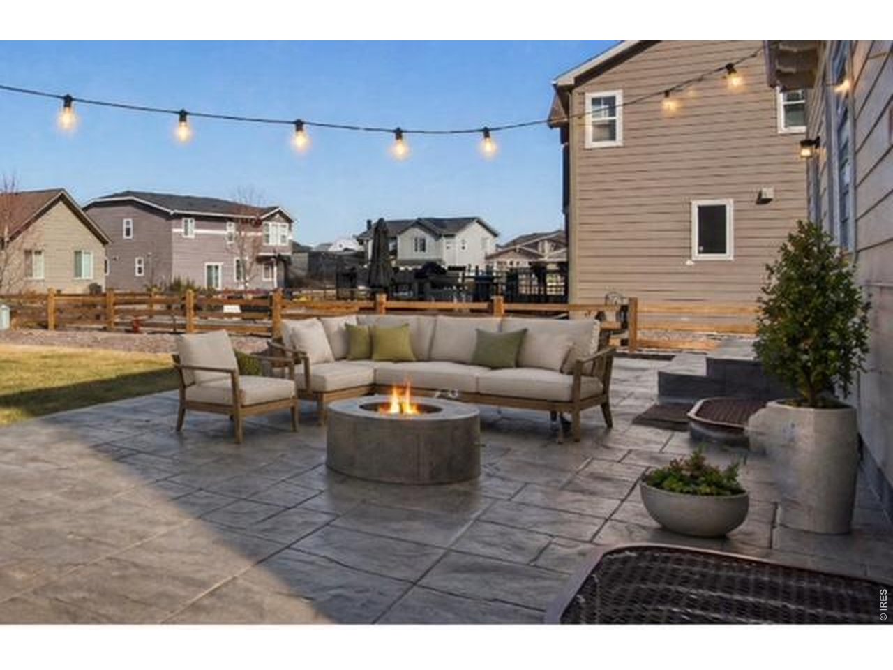 109 Morgan Cir S