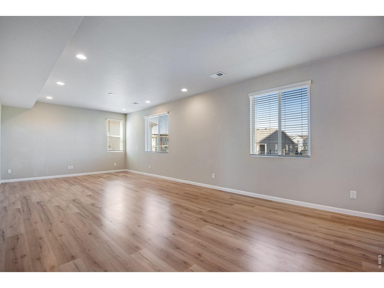 109 Morgan Cir S