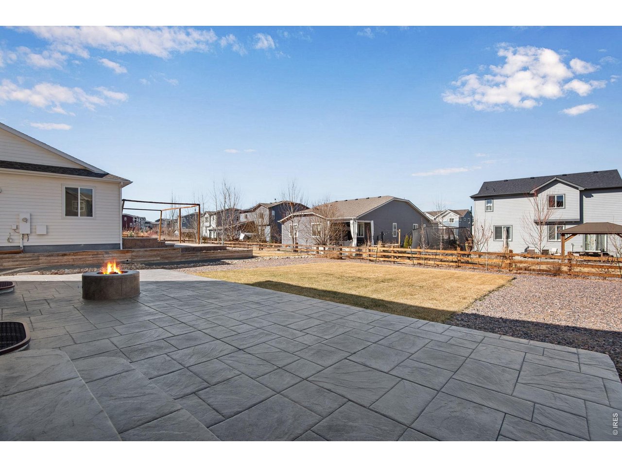 109 Morgan Cir S