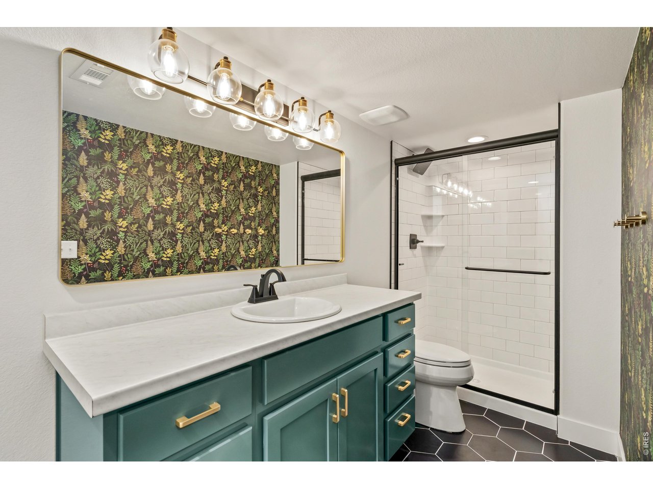 2363 Adobe Dr