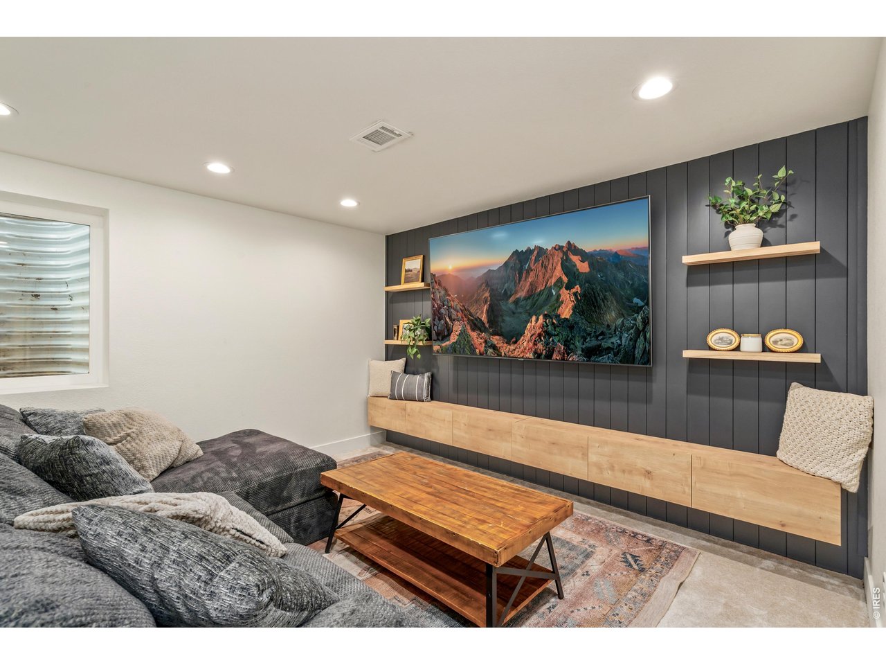2363 Adobe Dr