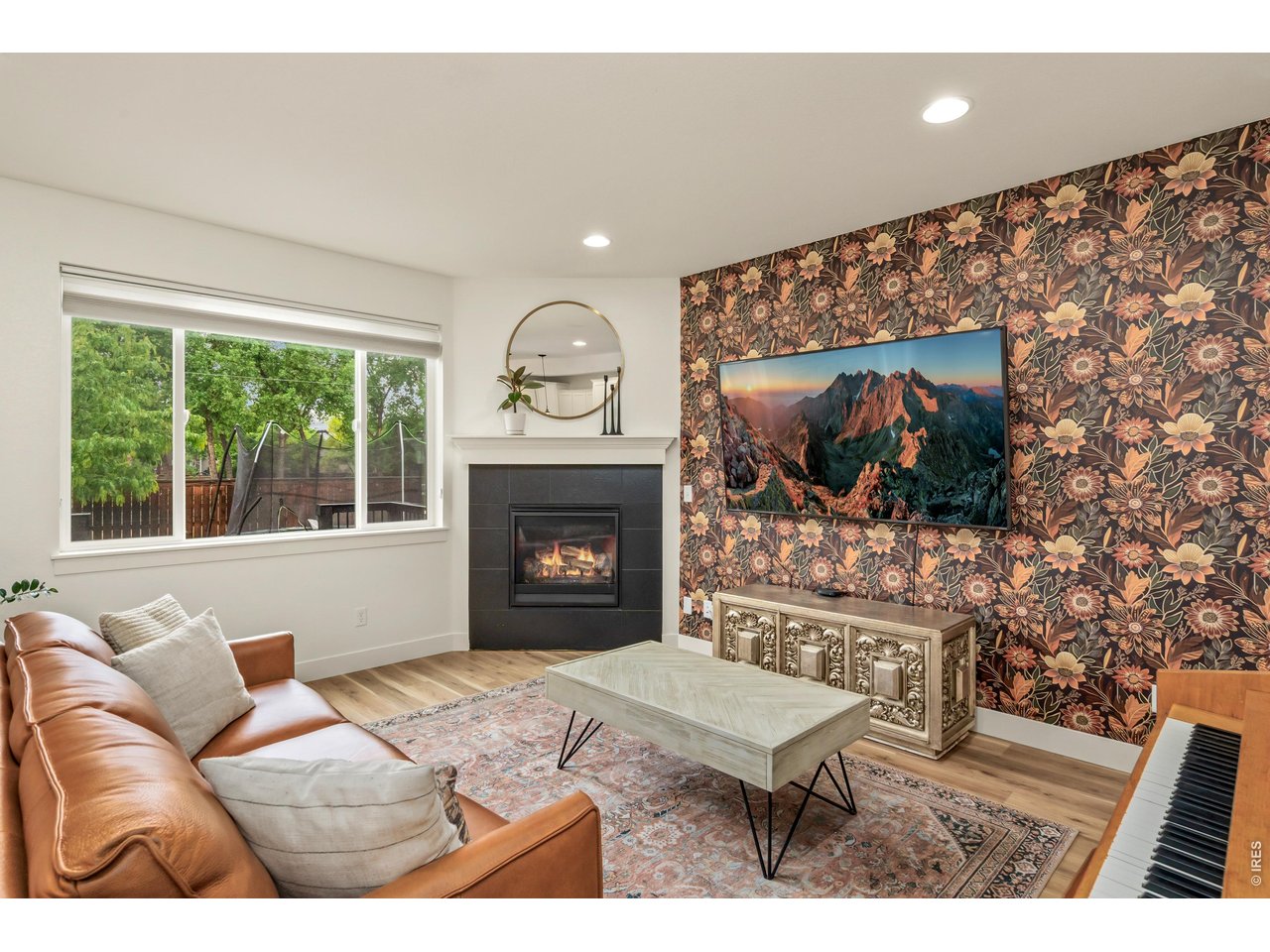 2363 Adobe Dr
