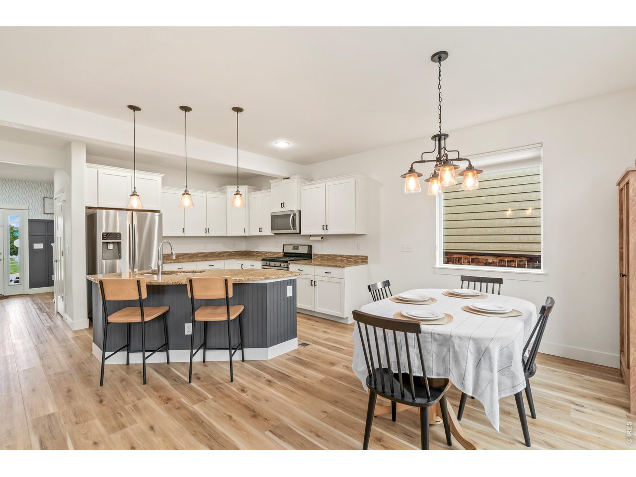2363 Adobe Dr