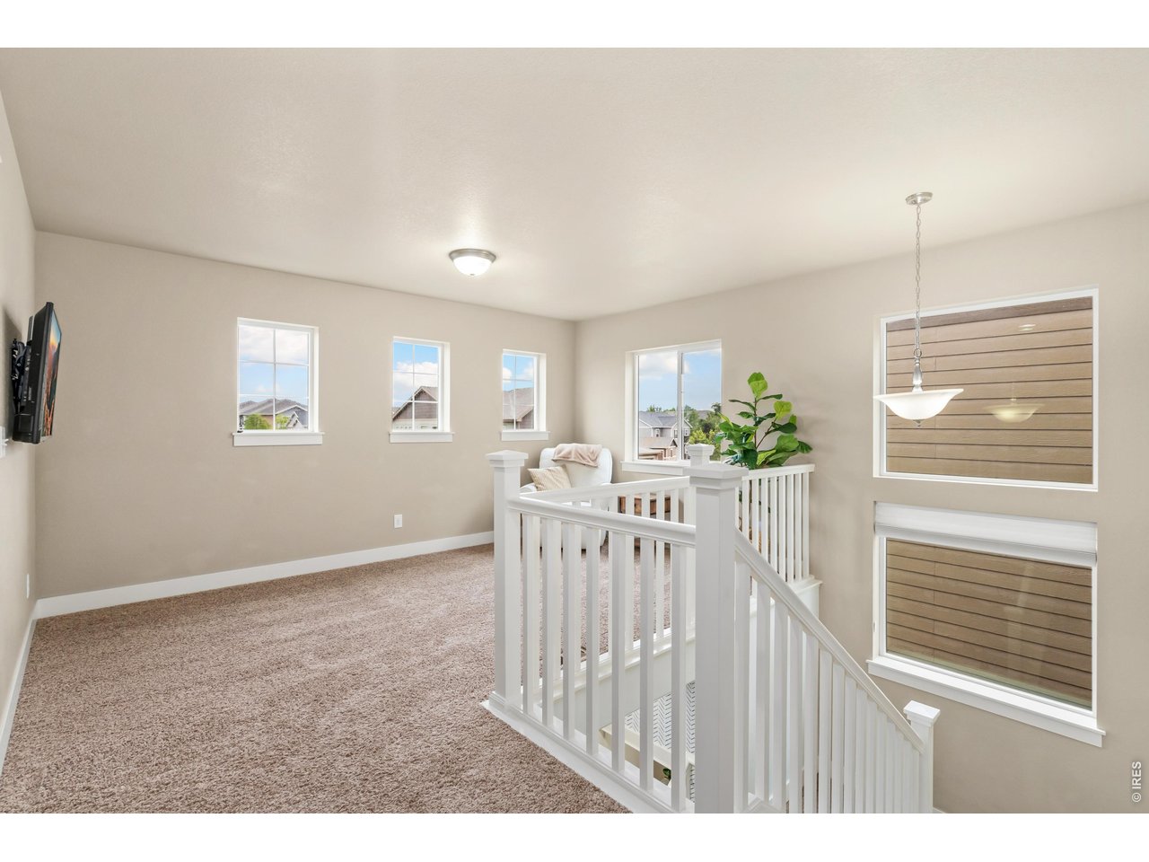2363 Adobe Dr