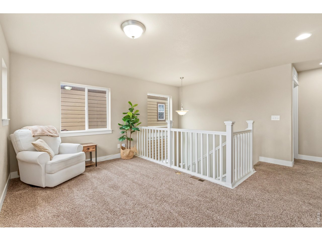 2363 Adobe Dr