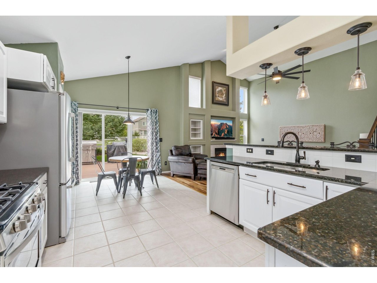 1421 Snook Ct