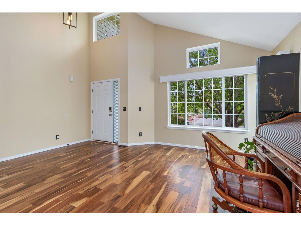 1421 Snook Ct