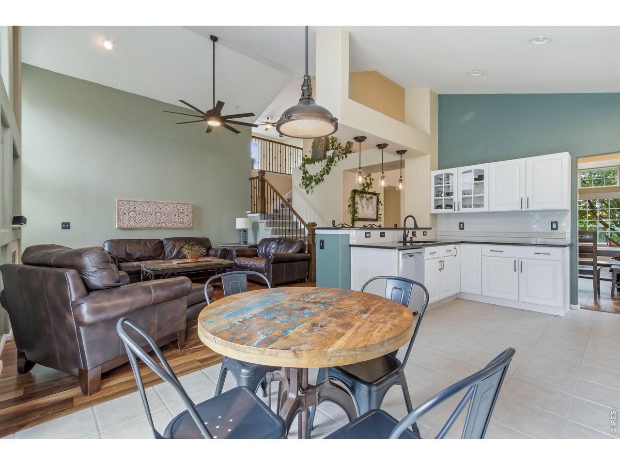 1421 Snook Ct