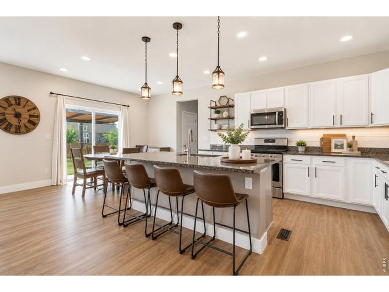 5259 Odessa Lake St