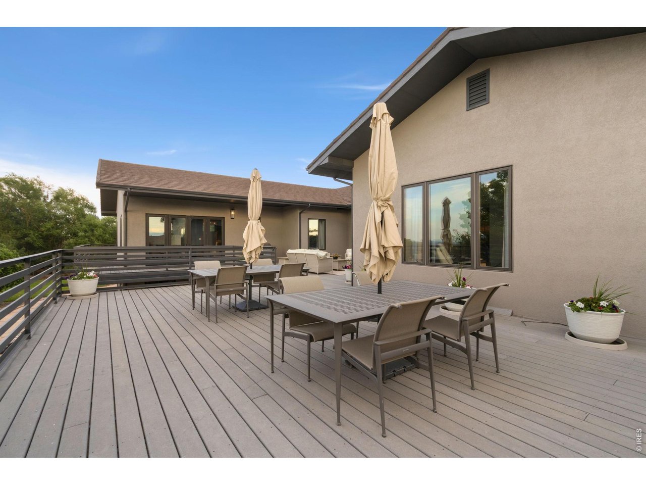 7730 Park Ridge Cir