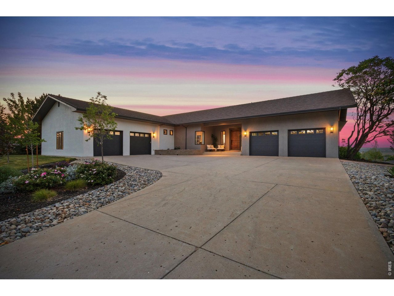 7730 Park Ridge Cir