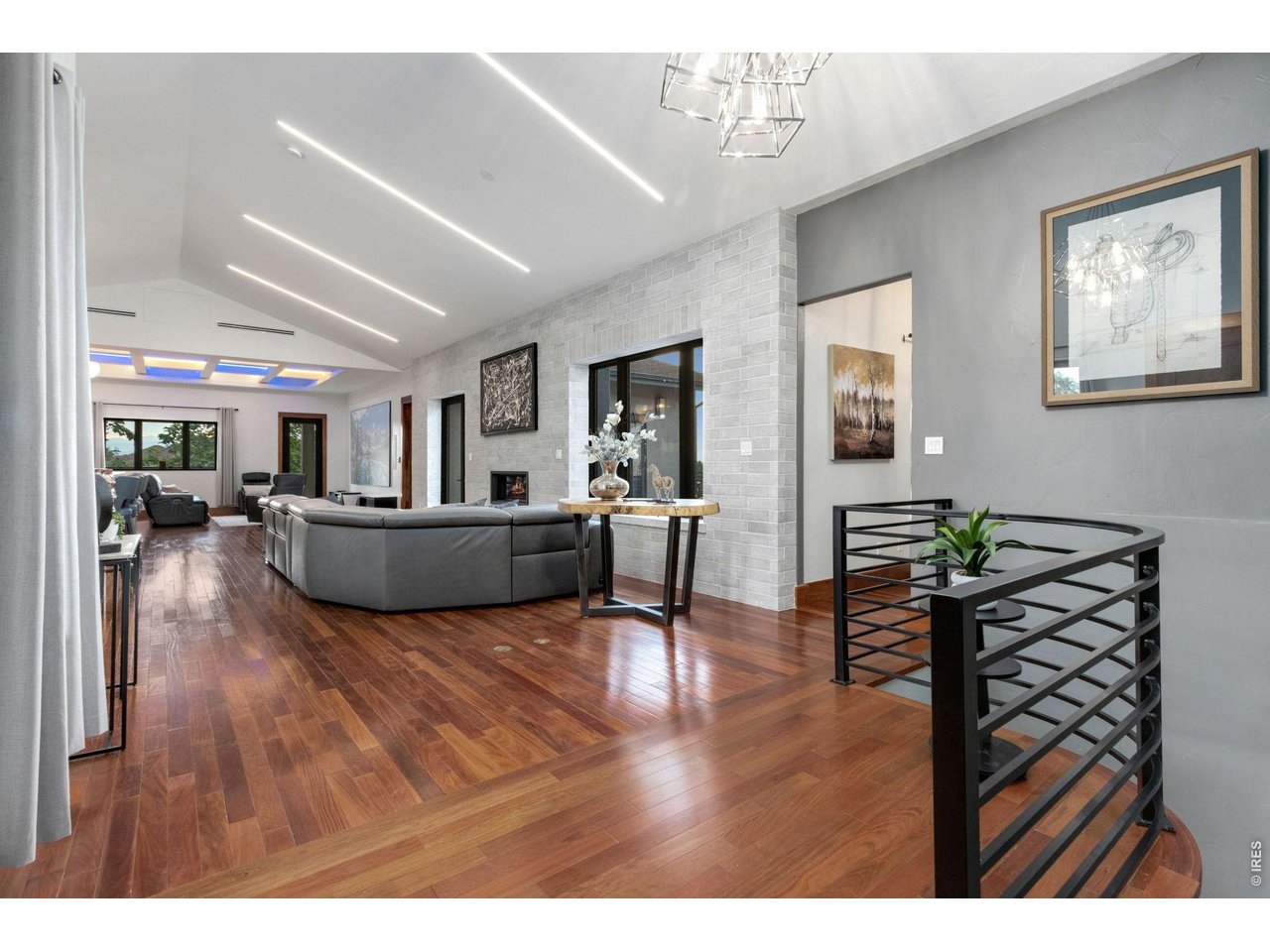 7730 Park Ridge Cir