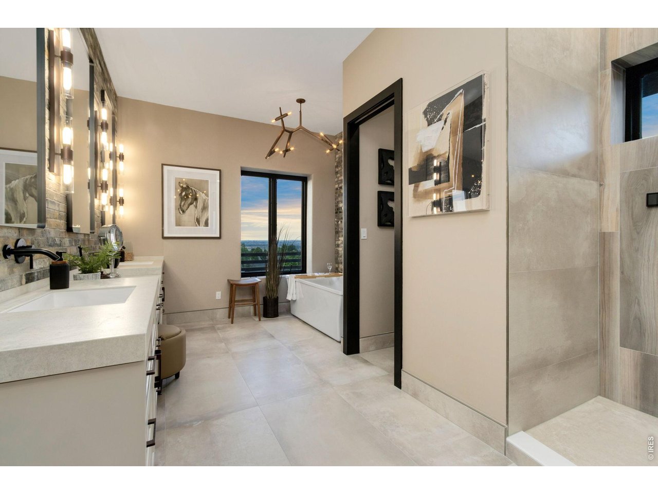 7730 Park Ridge Cir
