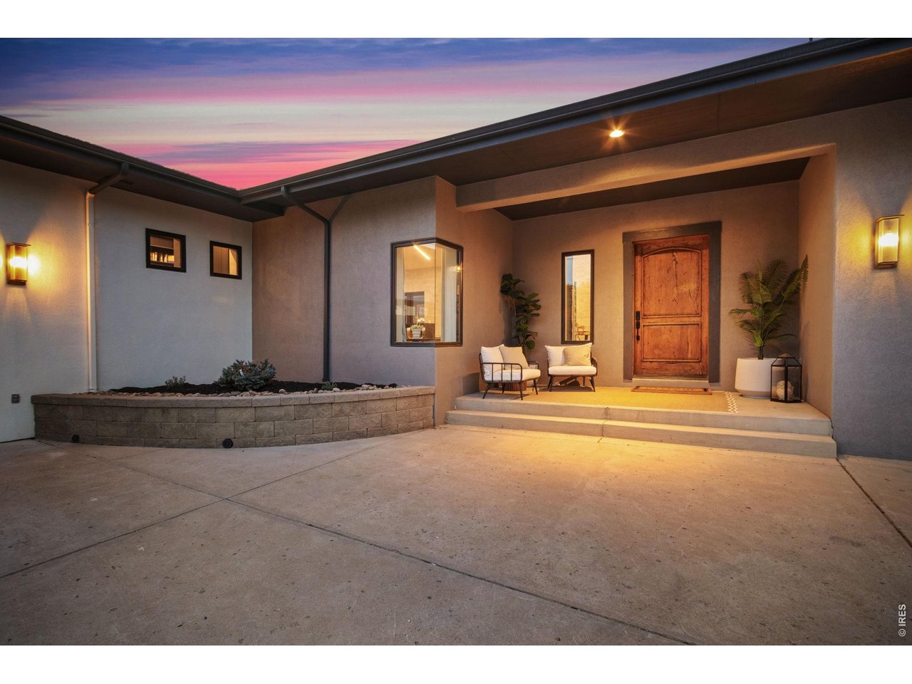 7730 Park Ridge Cir
