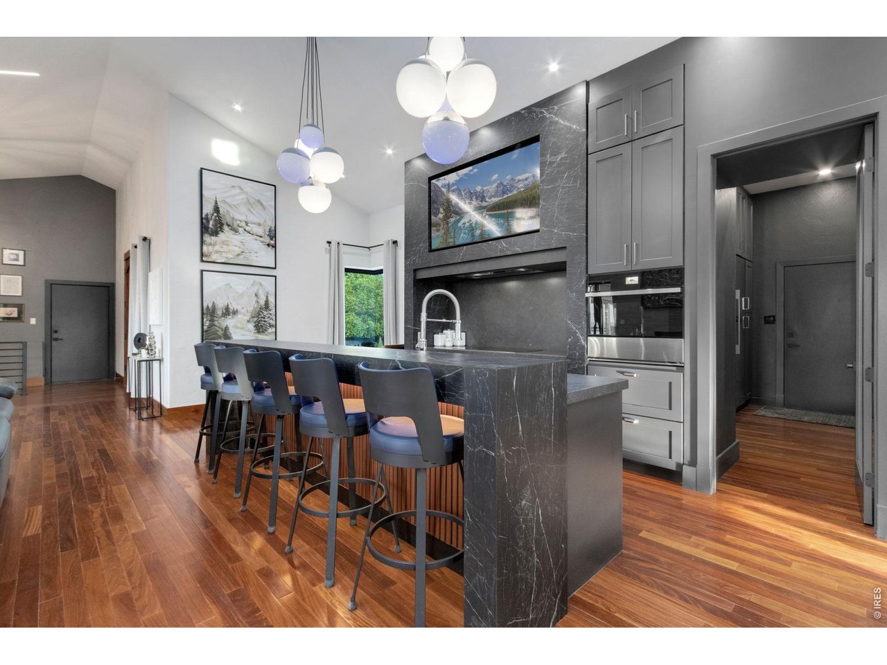 7730 Park Ridge Cir