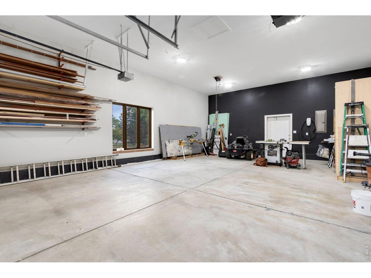7730 Park Ridge Cir