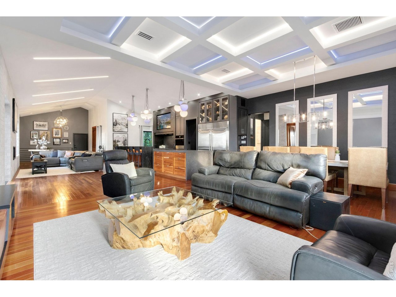 7730 Park Ridge Cir