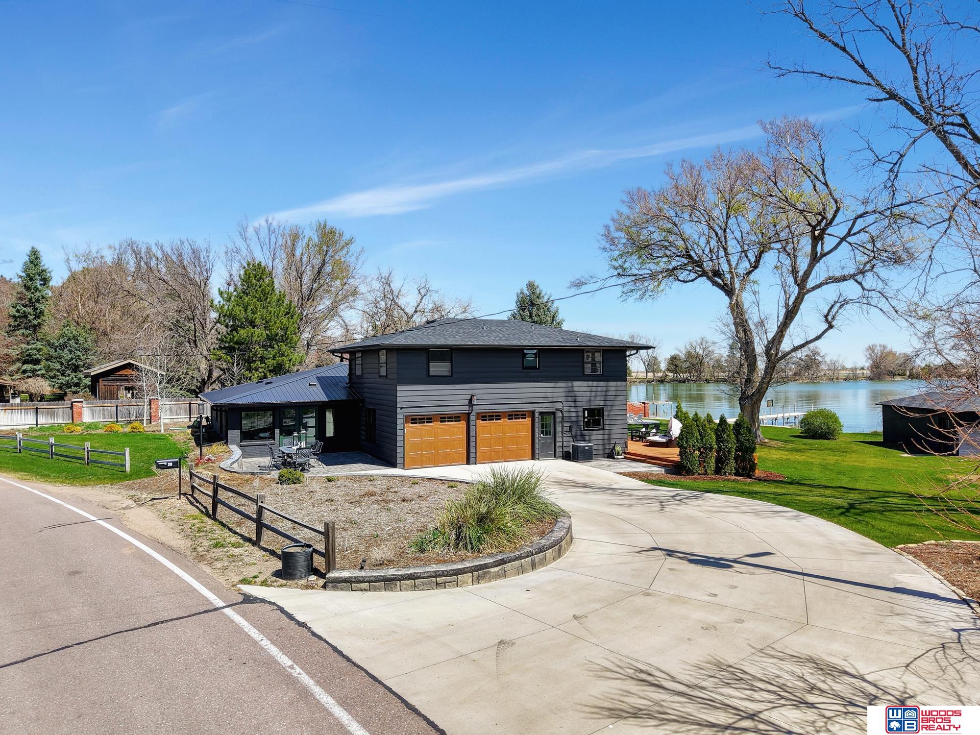 209 N Maloney Drive