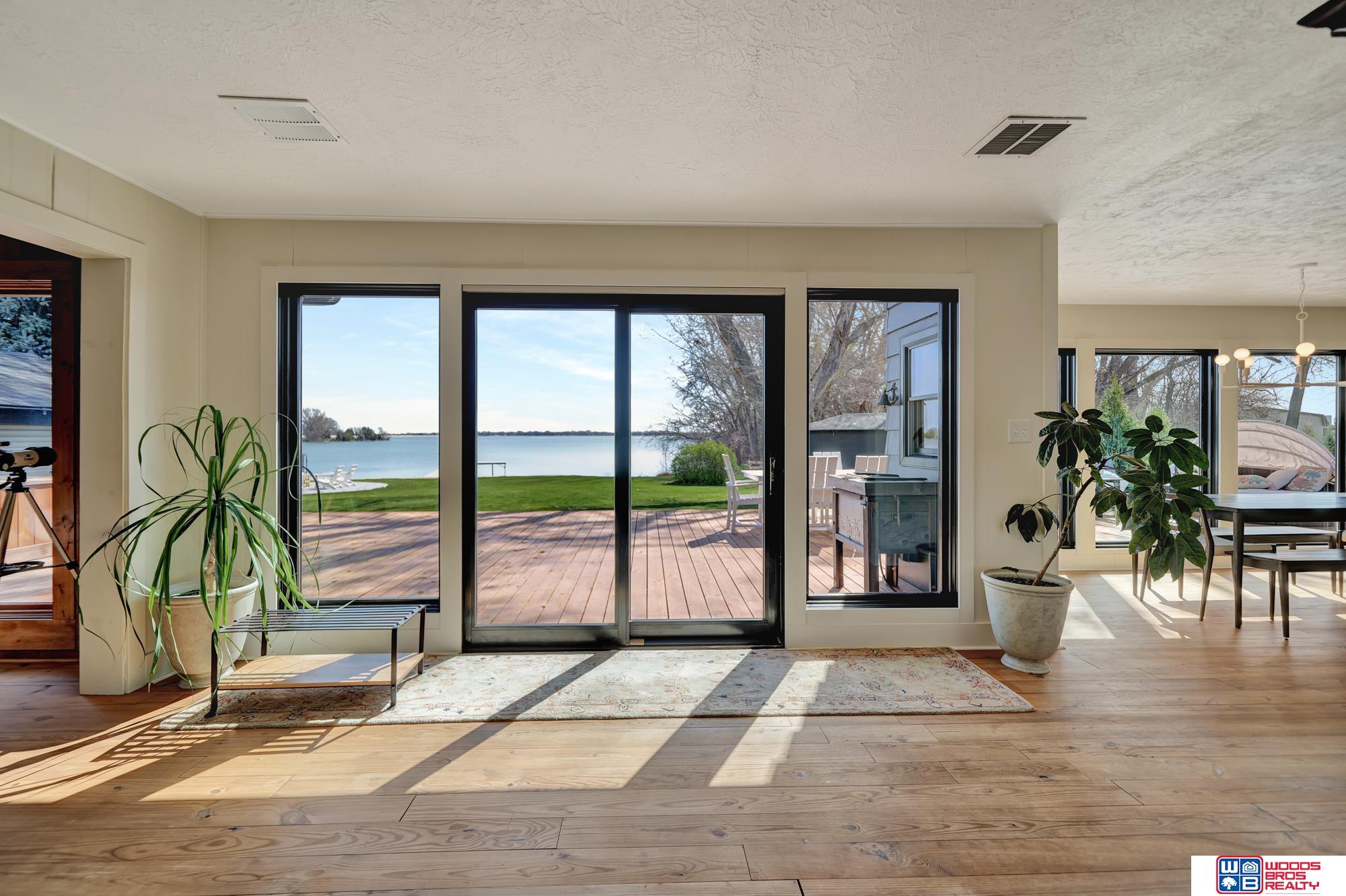 209 N Maloney Drive