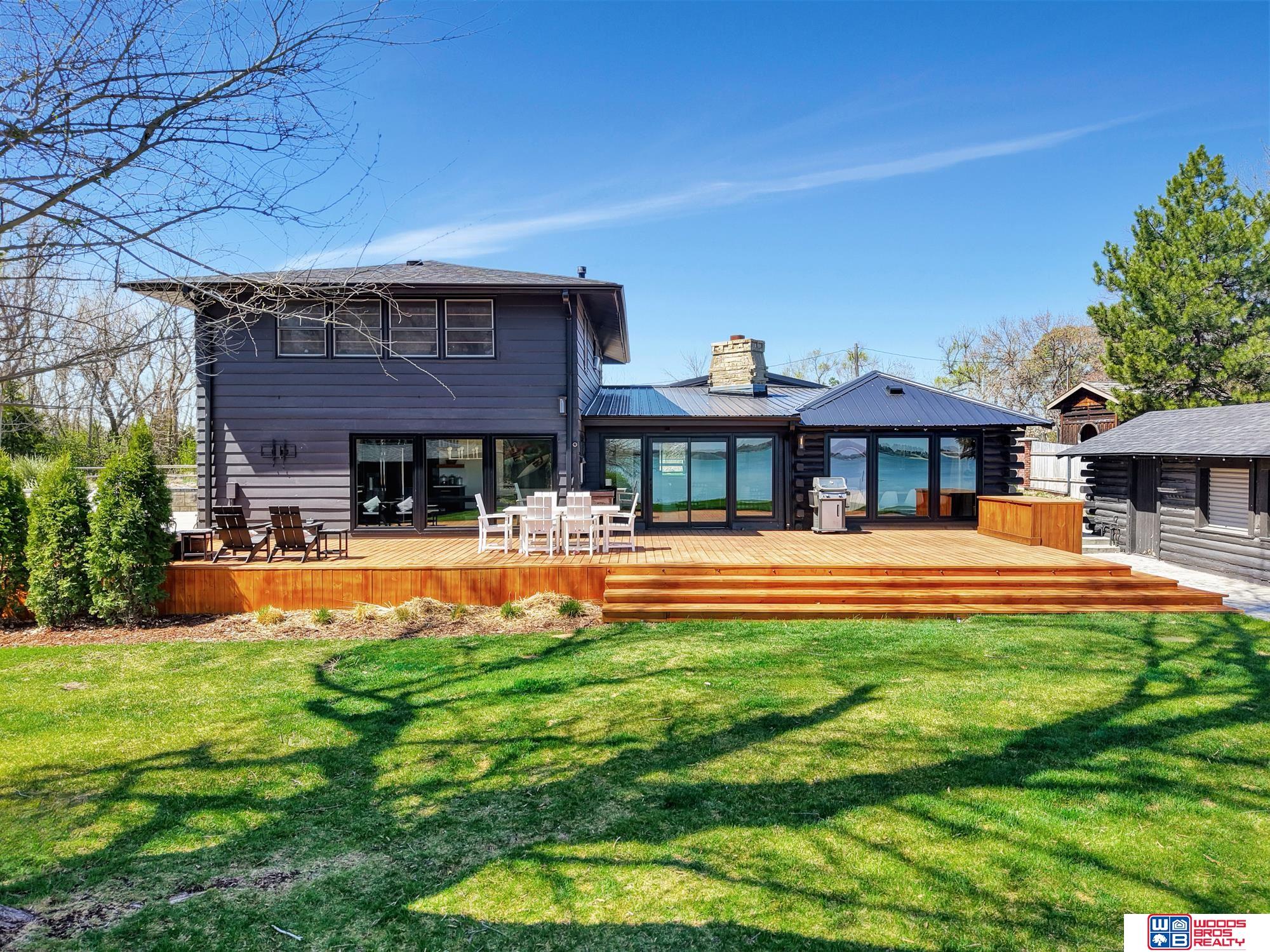 209 N Maloney Drive