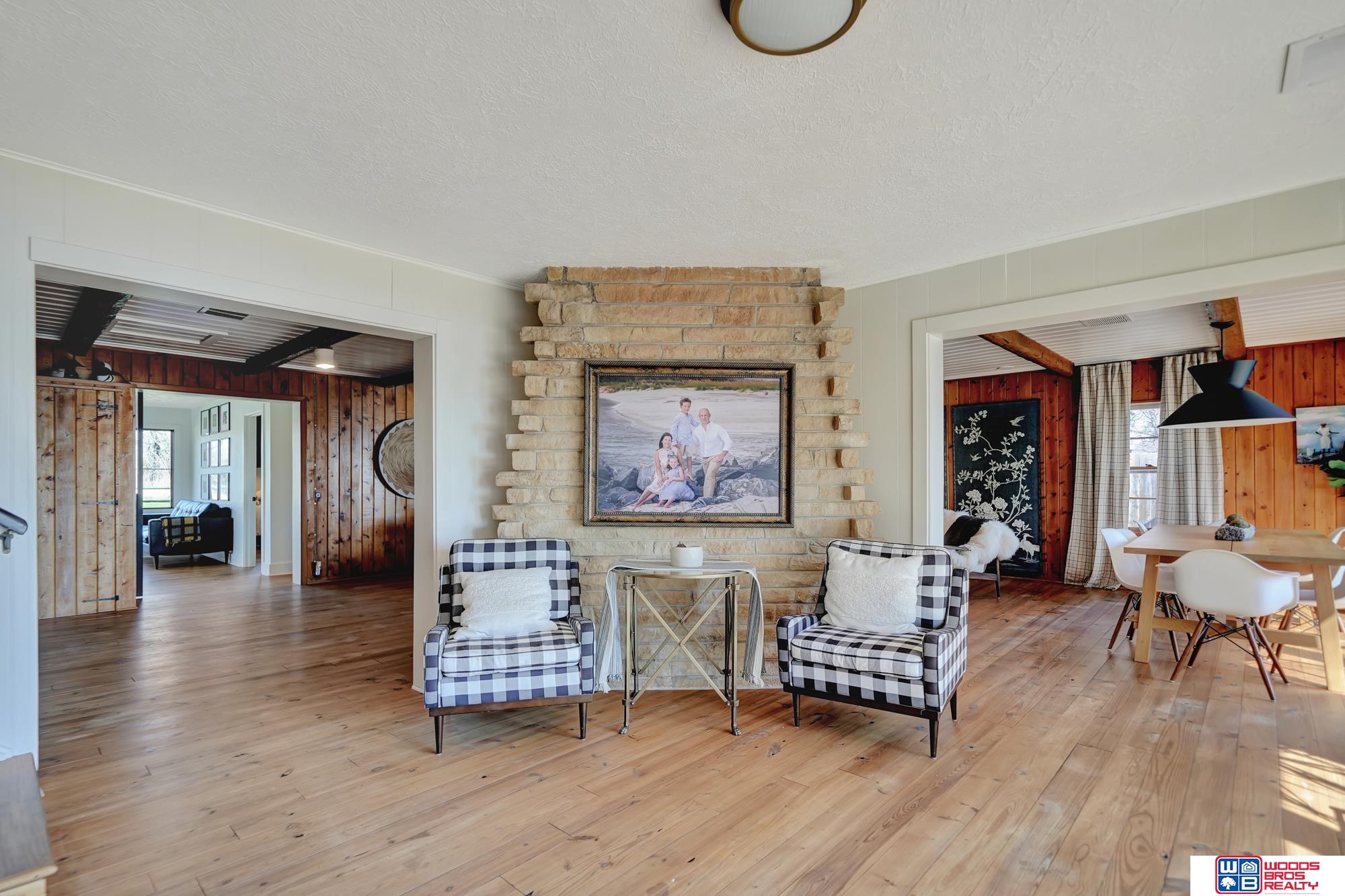 209 N Maloney Drive