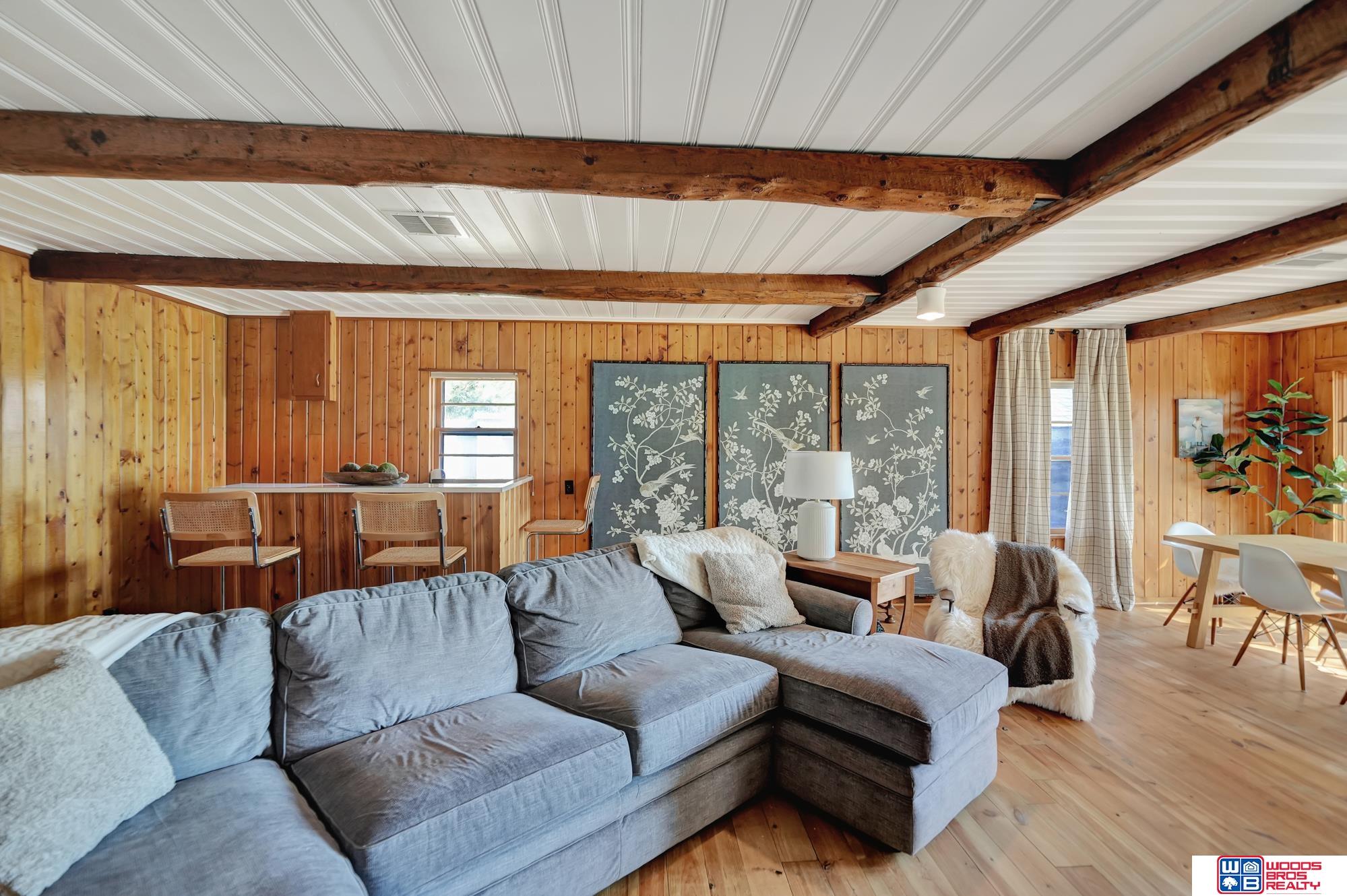 209 N Maloney Drive