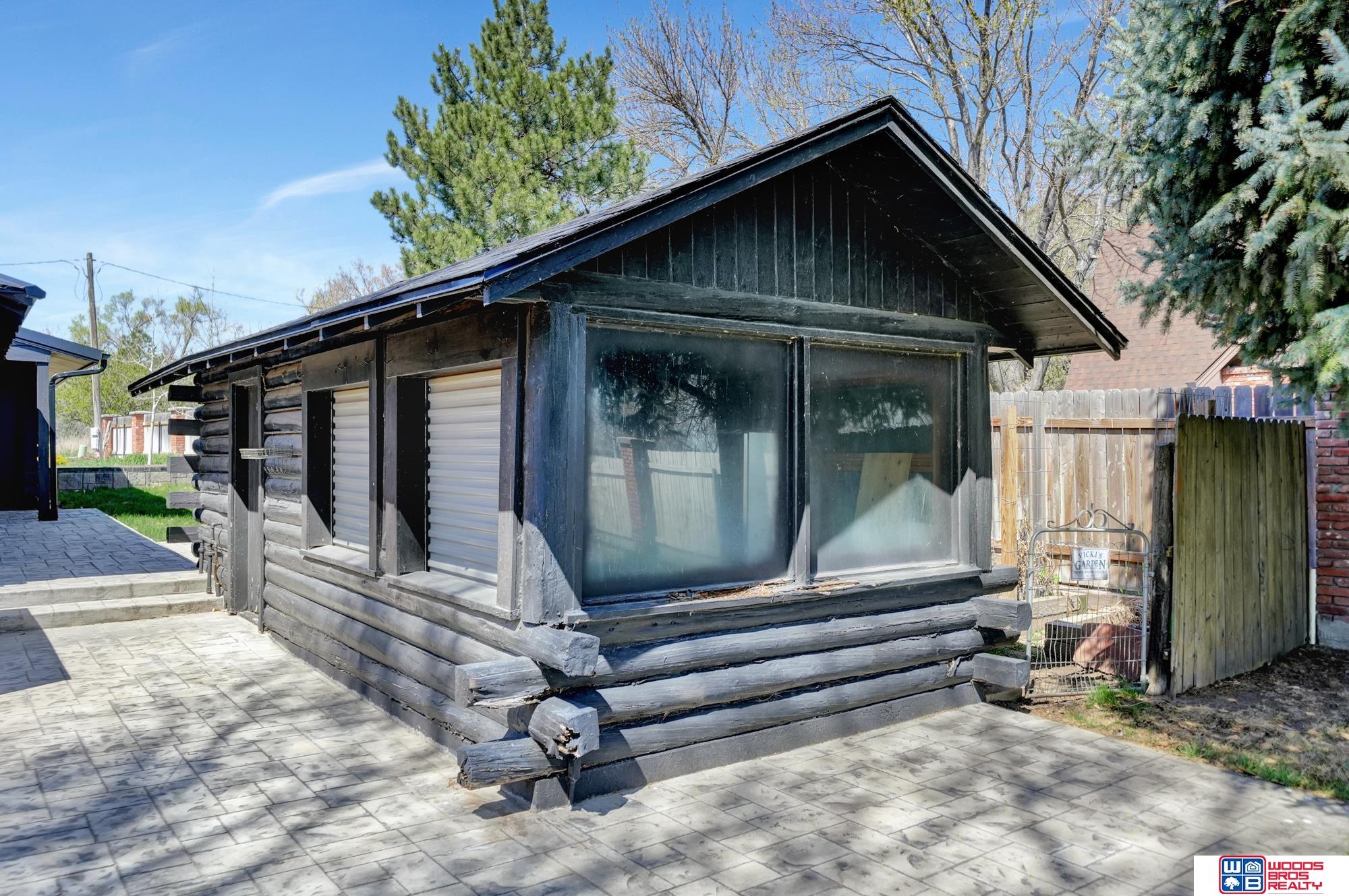 209 N Maloney Drive