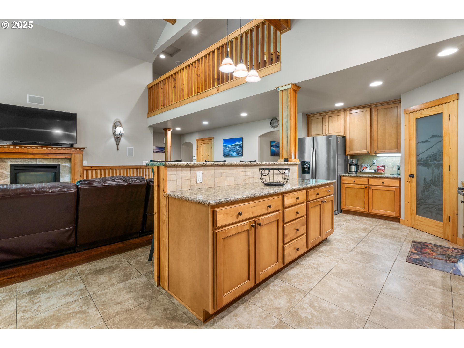 68182 E TWINBERRY LOOP, Welches