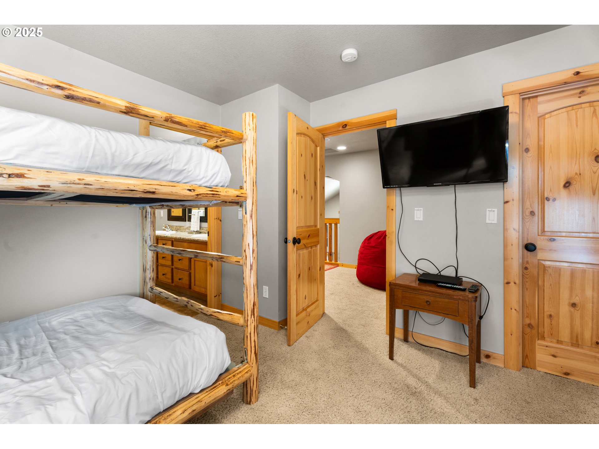 68182 E TWINBERRY LOOP, Welches