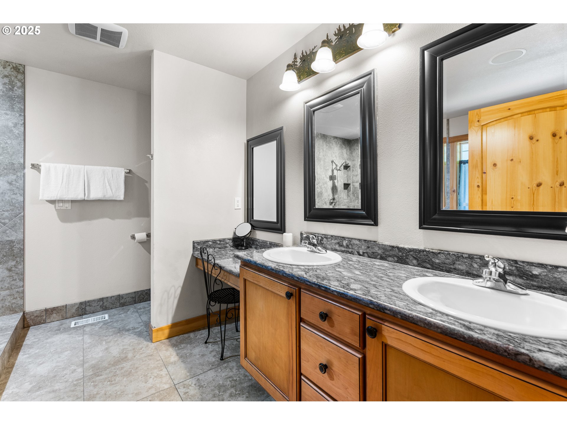 68182 E TWINBERRY LOOP, Welches