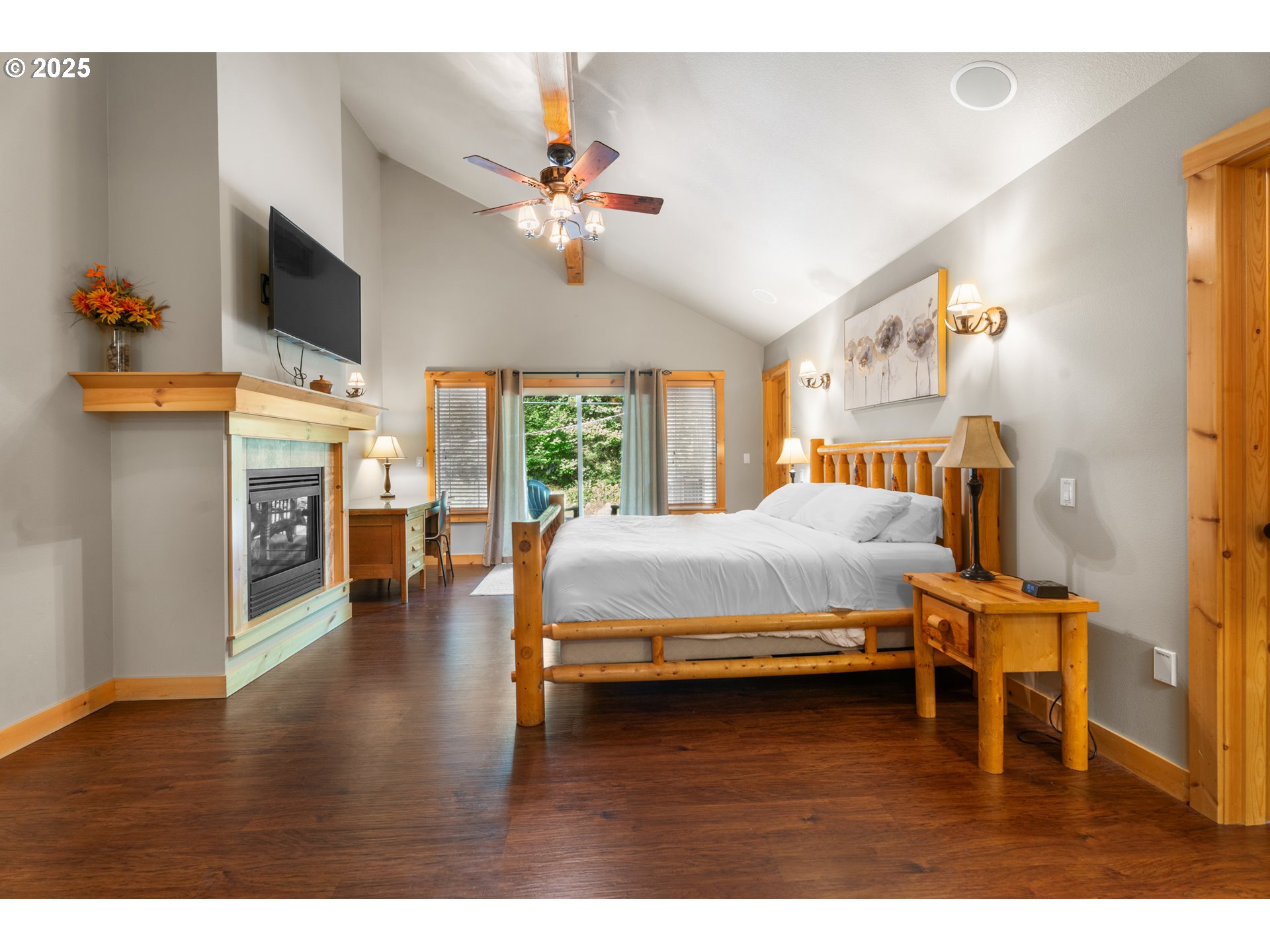 68182 E TWINBERRY LOOP, Welches