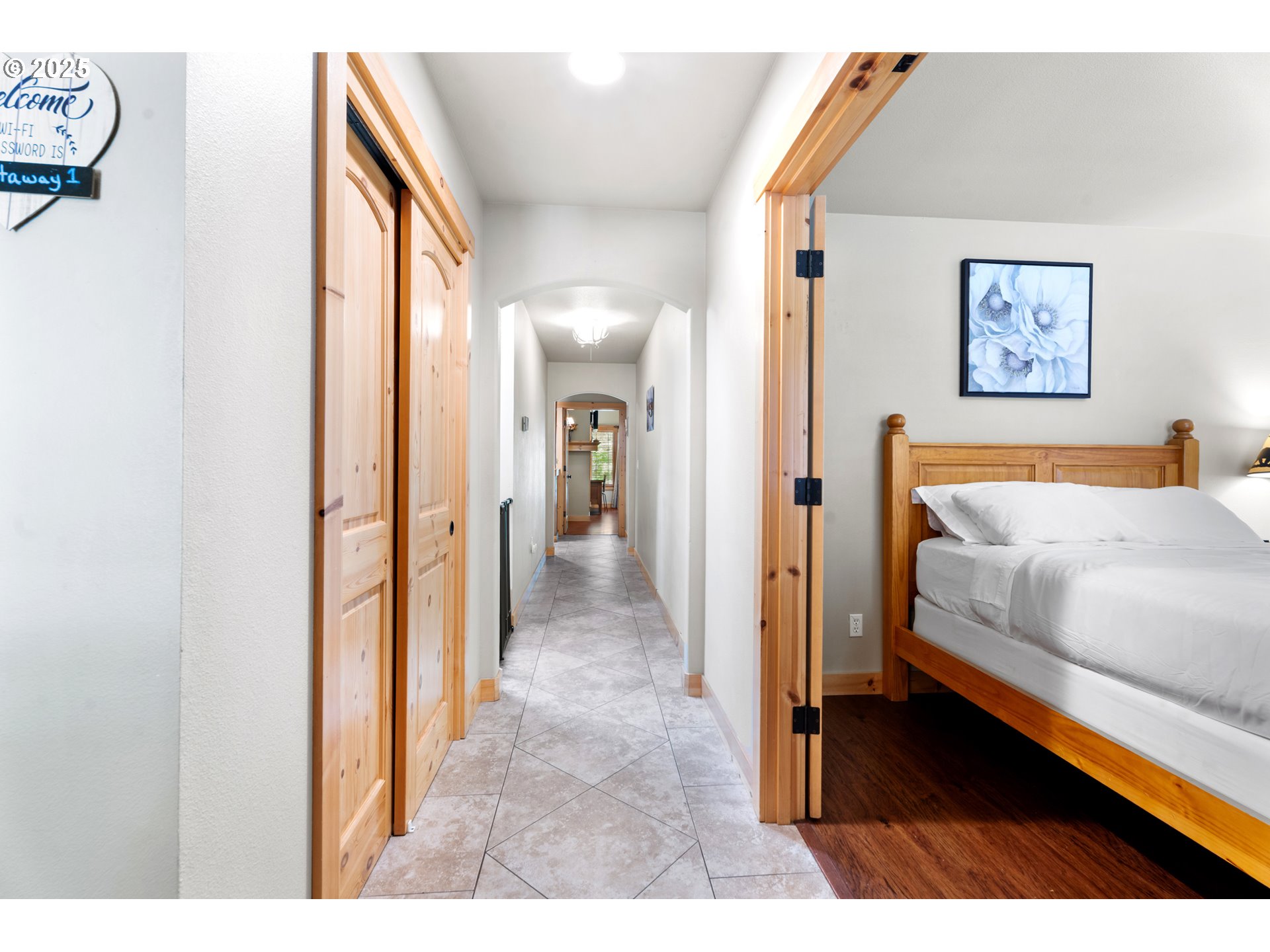 68182 E TWINBERRY LOOP, Welches