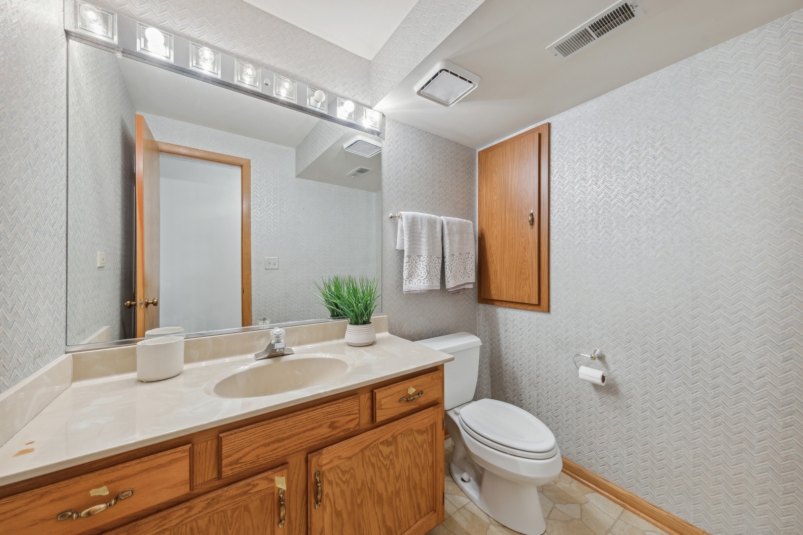 1017 Mistwood Lane Unit: A