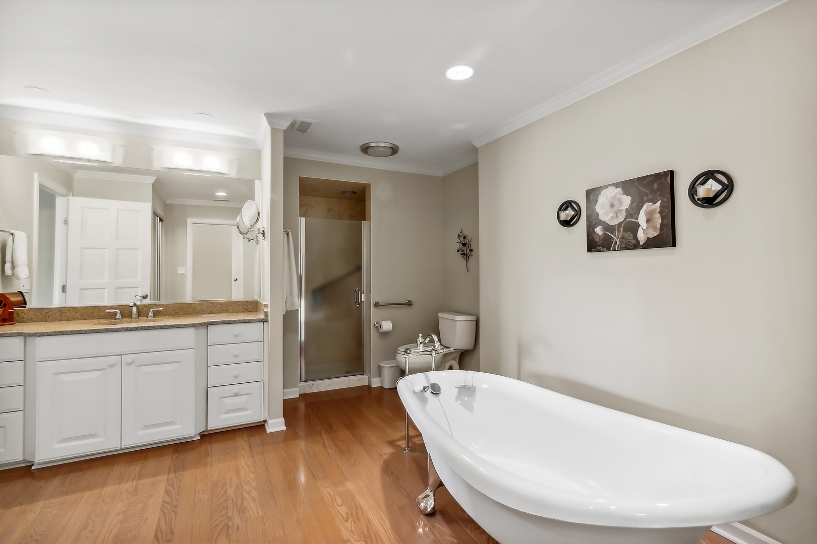 5 Oak Brook Club Drive Unit: P7N