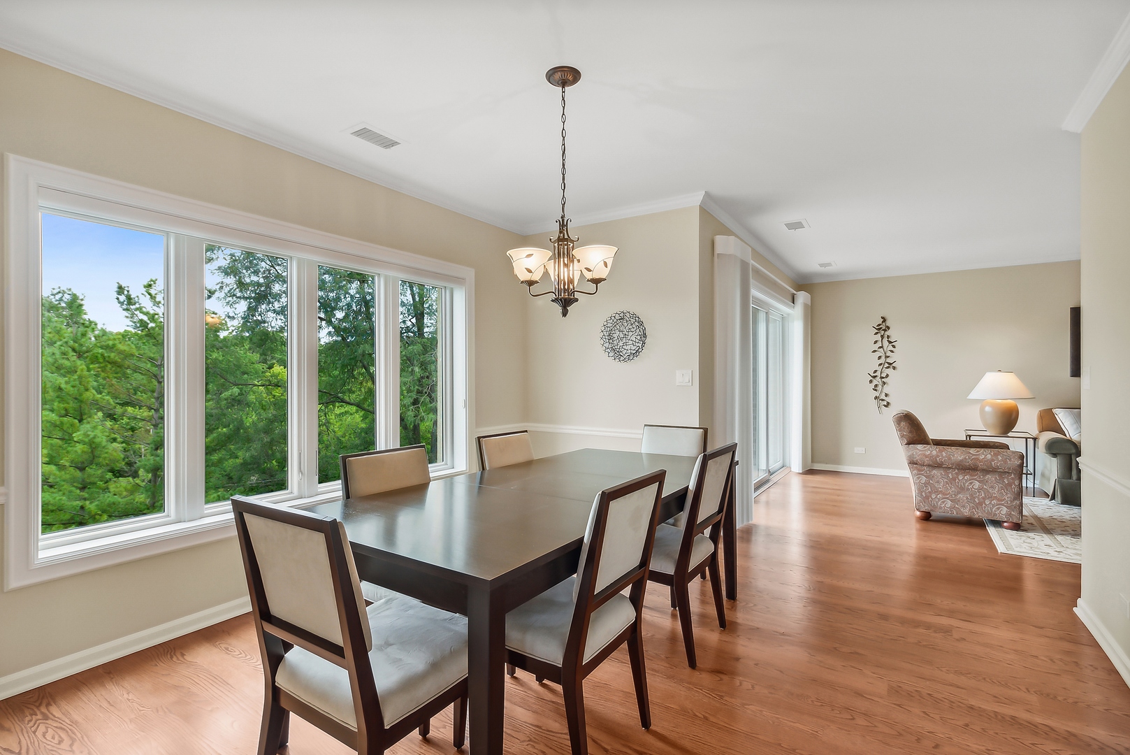 5 Oak Brook Club Drive Unit: P7N