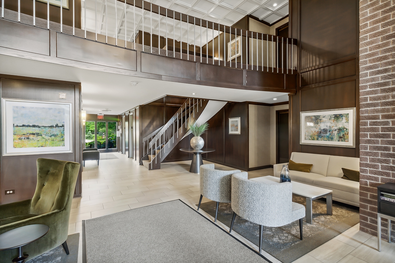 5 Oak Brook Club Drive Unit: P7N