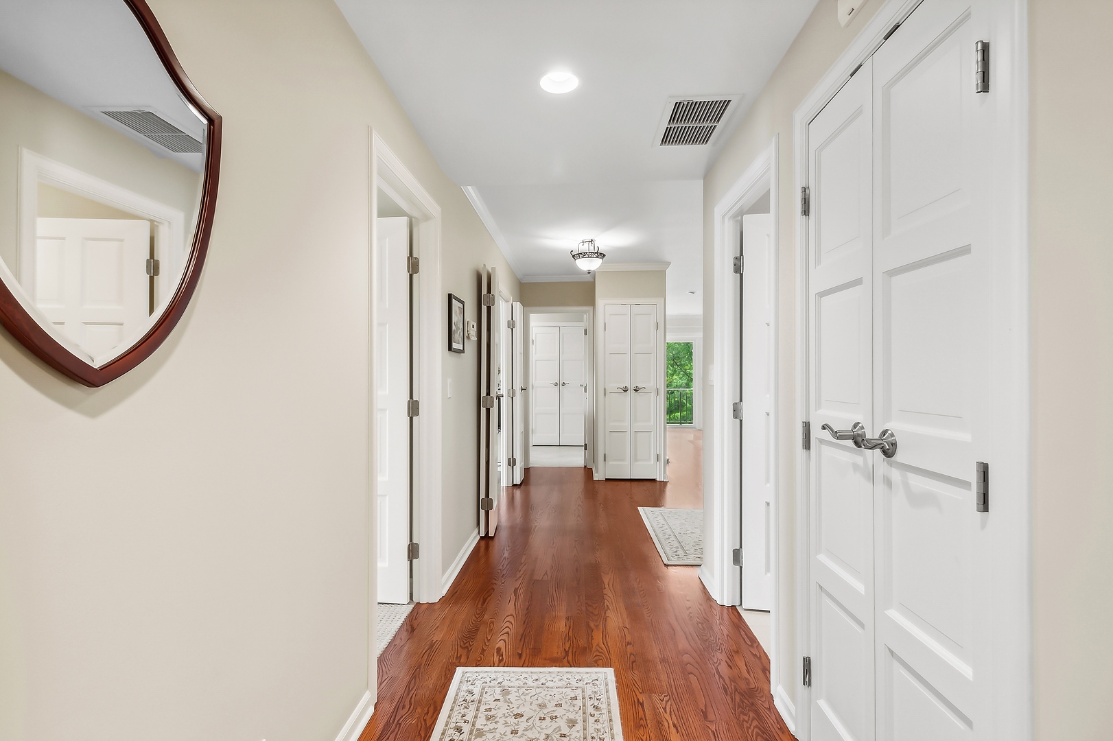5 Oak Brook Club Drive Unit: P7N