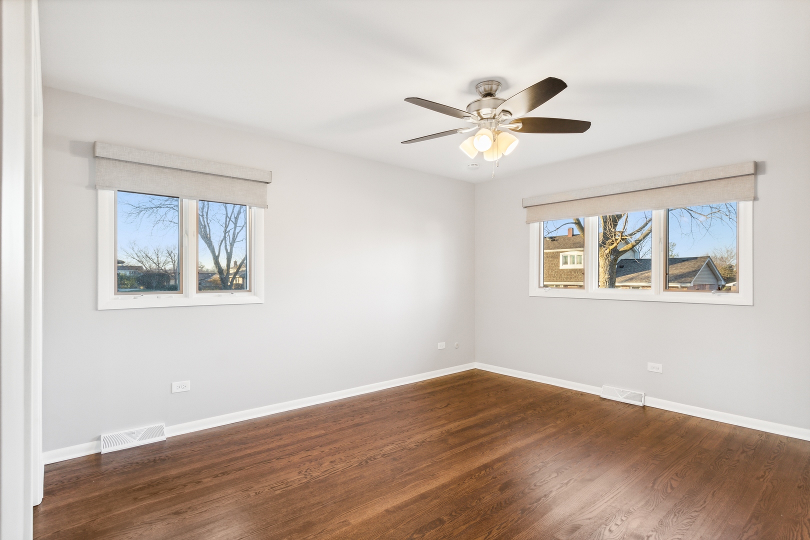 158 Chaucer Court