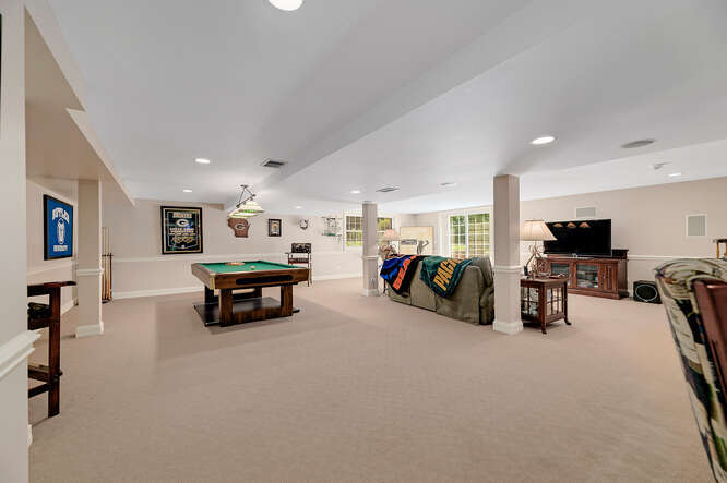30 Windsor Drive