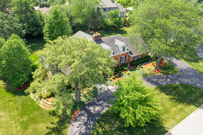 30 Windsor Drive