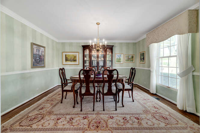 30 Windsor Drive