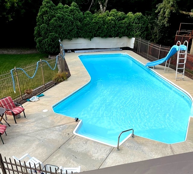 1504 Darien Club Drive