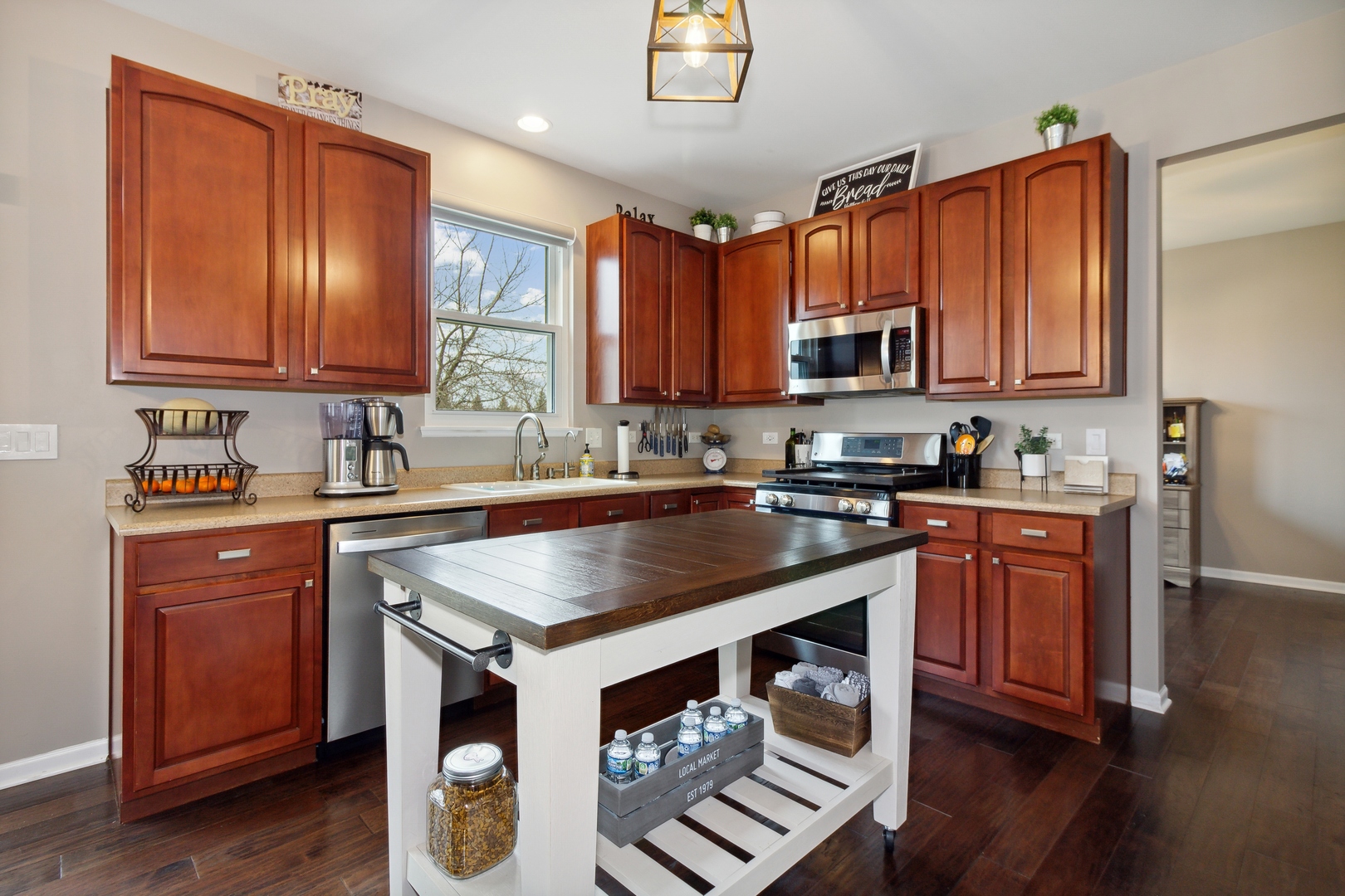 3174 Buchanan Lane