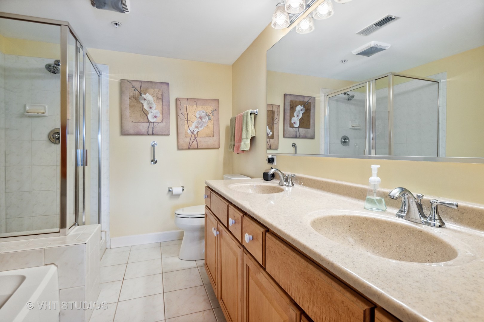 2300 Oakmont Way Unit: 203
