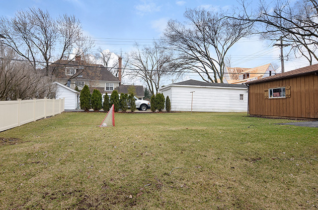 222 E 55TH Street