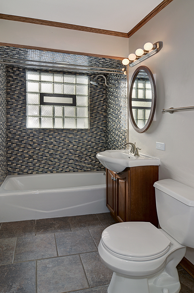 222 E 55TH Street