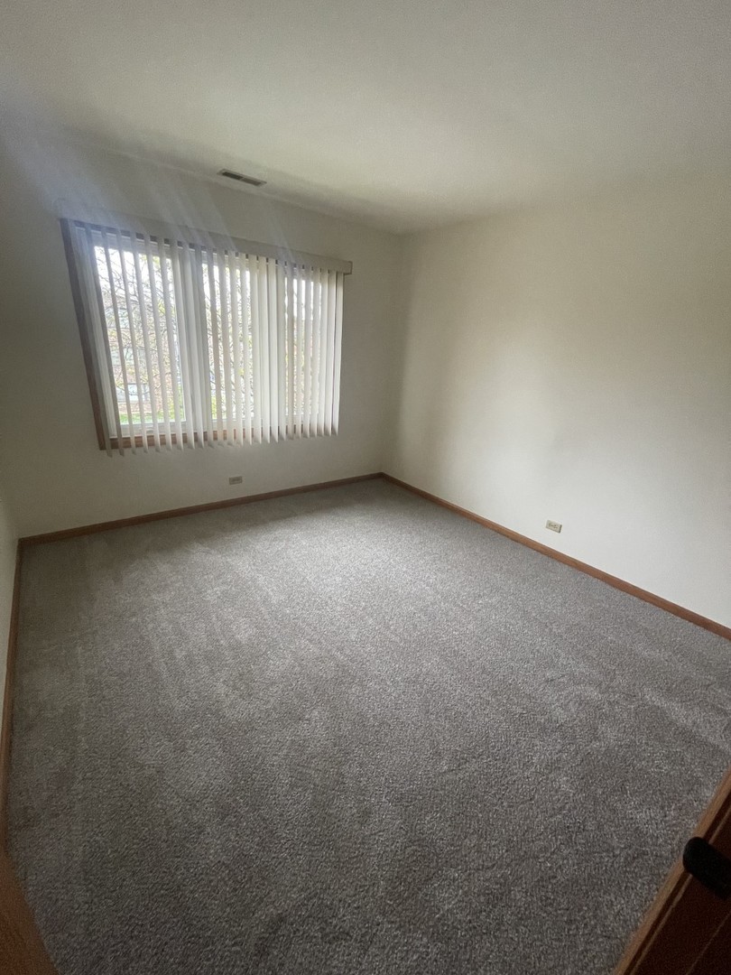 10628 PARKSIDE Avenue Unit: 3E