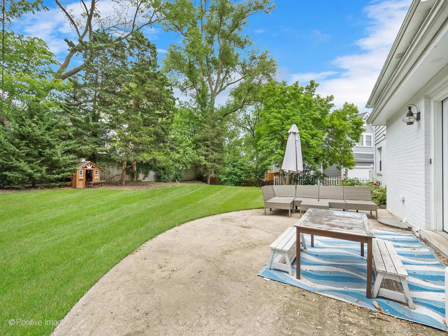 11 Indian Drive