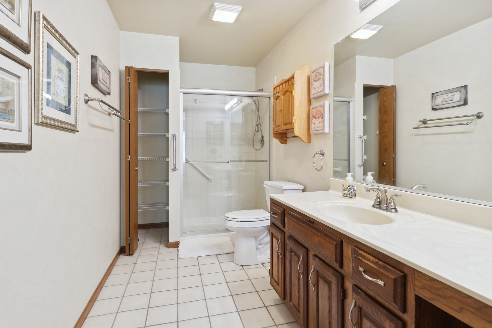 13817 S Magnolia Drive Unit: 13817